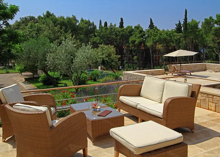 Aminess Vival Casa Velaris